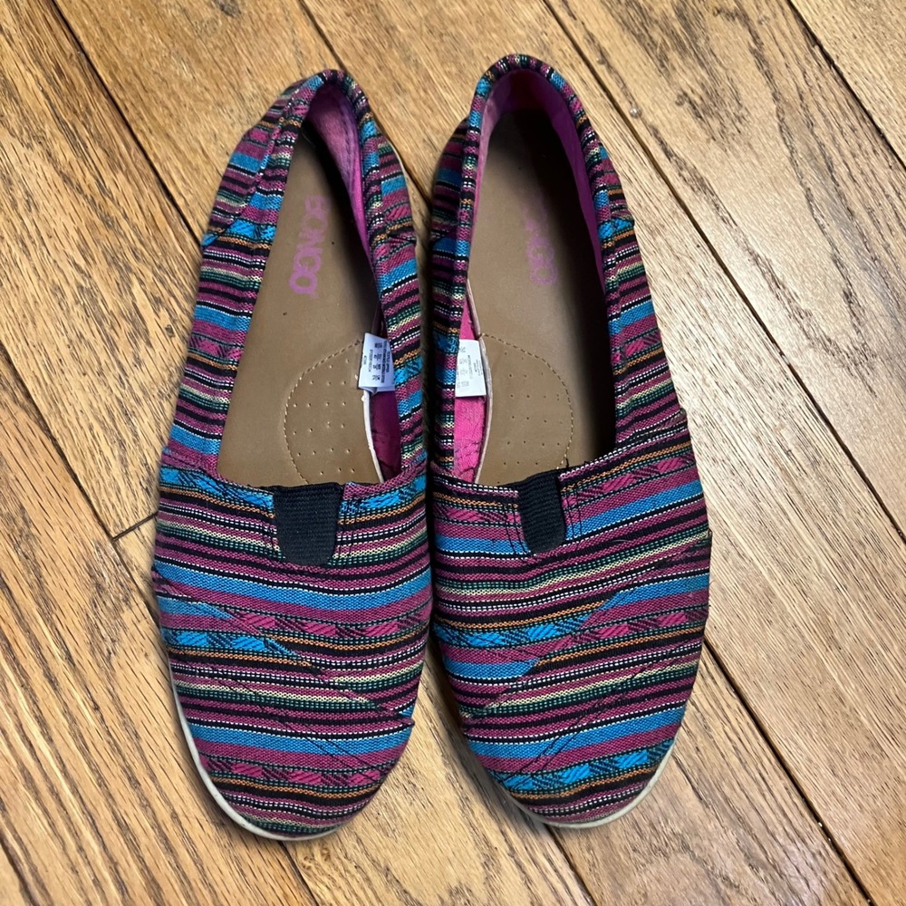 Bongo Womens Multi Color Striped Canvas Slip On Alpargata Flats Shoes Size 8M